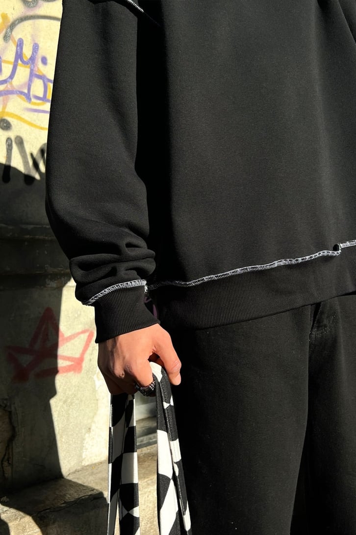 Flaw Atelier Kontrast Dikiş Siyah Oversize Sweatshirt