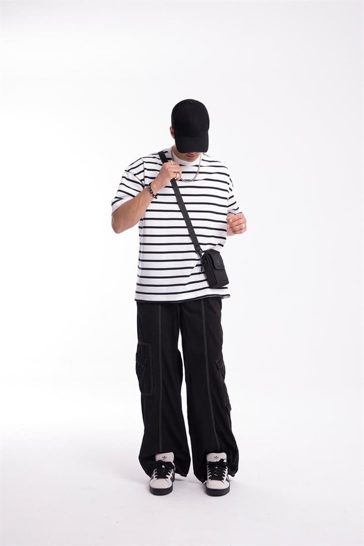 Flaw Atelier Lacivert Çizgili Beyaz Oversize Tshirt