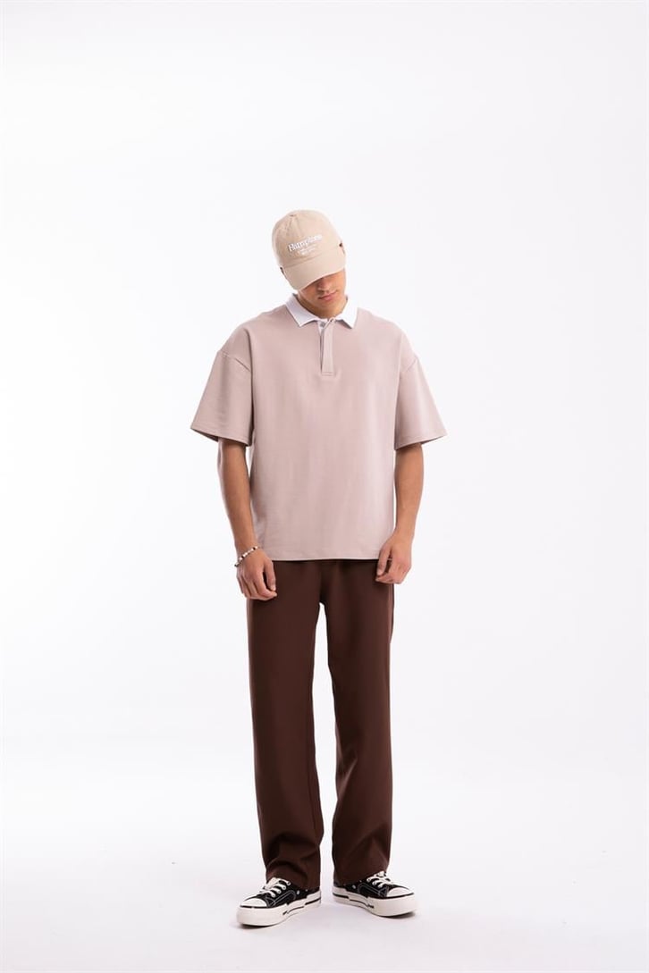 Flaw Atelier Logo Detaylı Taş Rengi Polo Yaka Tshirt