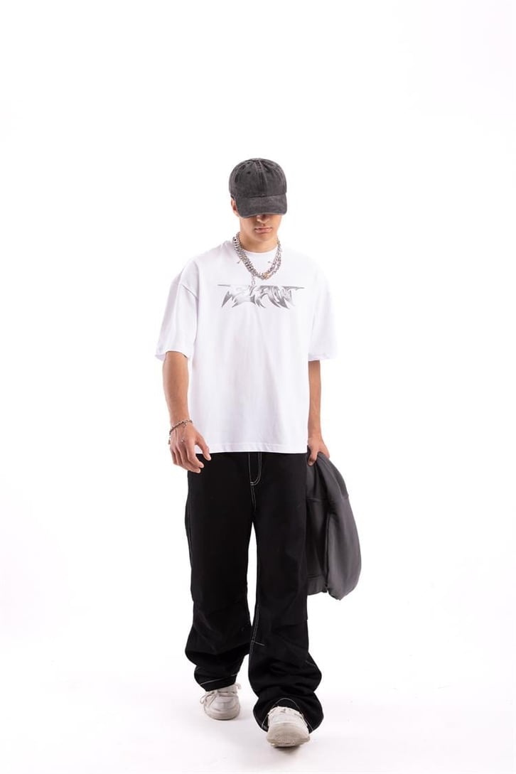 Flaw Atelier Metallic Logo Printed Beyaz Oversize Tshirt