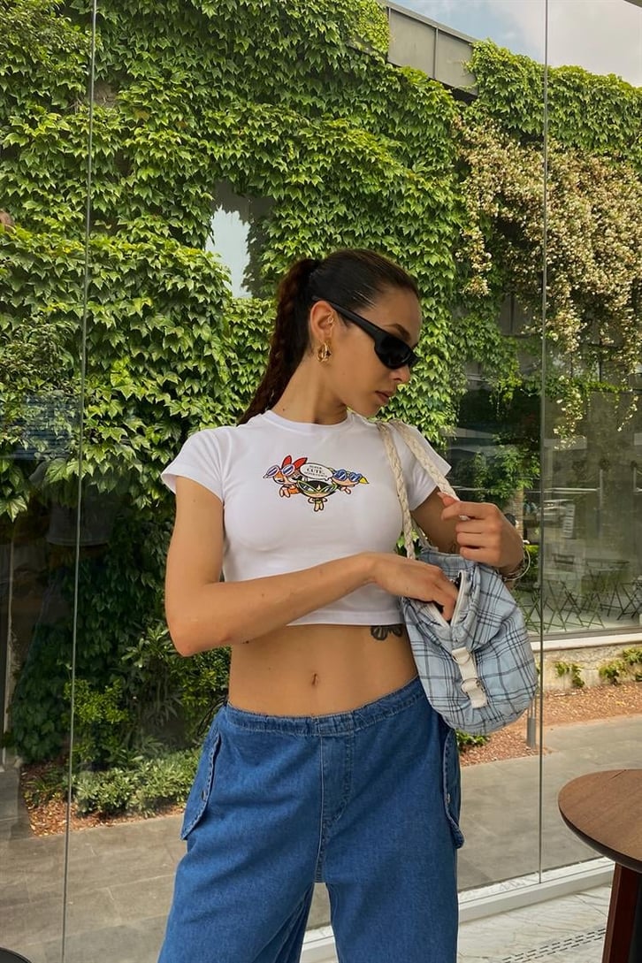 Flaw Atelier Power Cute Baskılı Beyaz Crop