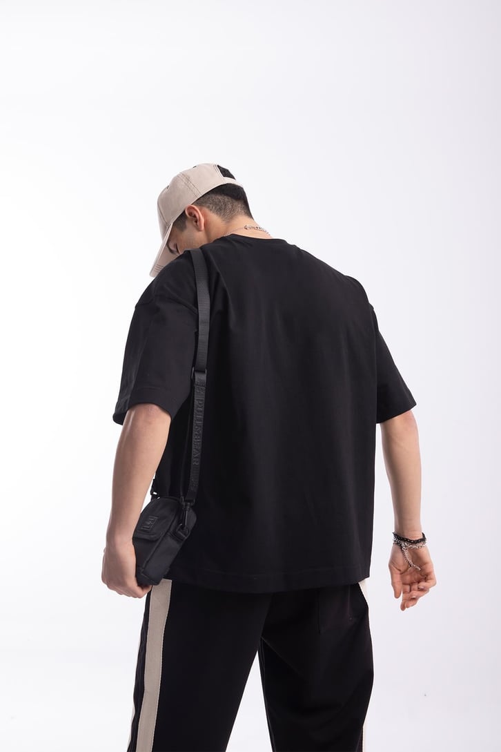 Flaw Atelier Premium Basic Siyah Oversize Tişört