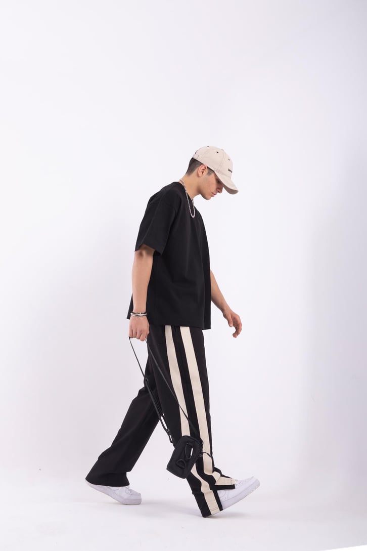 Flaw Atelier Premium Basic Siyah Oversize Tişört