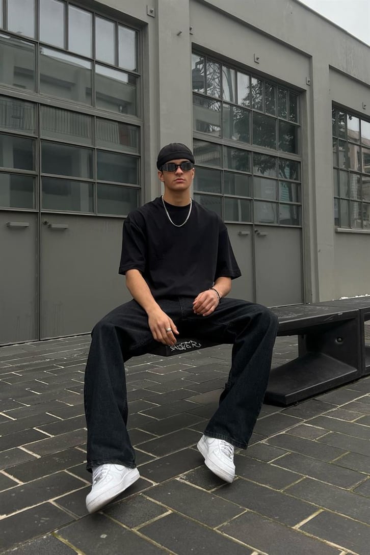 Flaw Atelier Premium Basic Siyah Oversize Tshirt