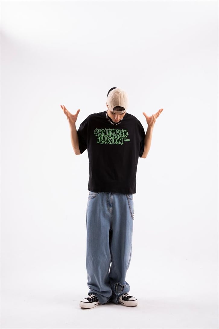 Flaw Atelier Shattered Illusion Prtinted  Oversize Tshirt