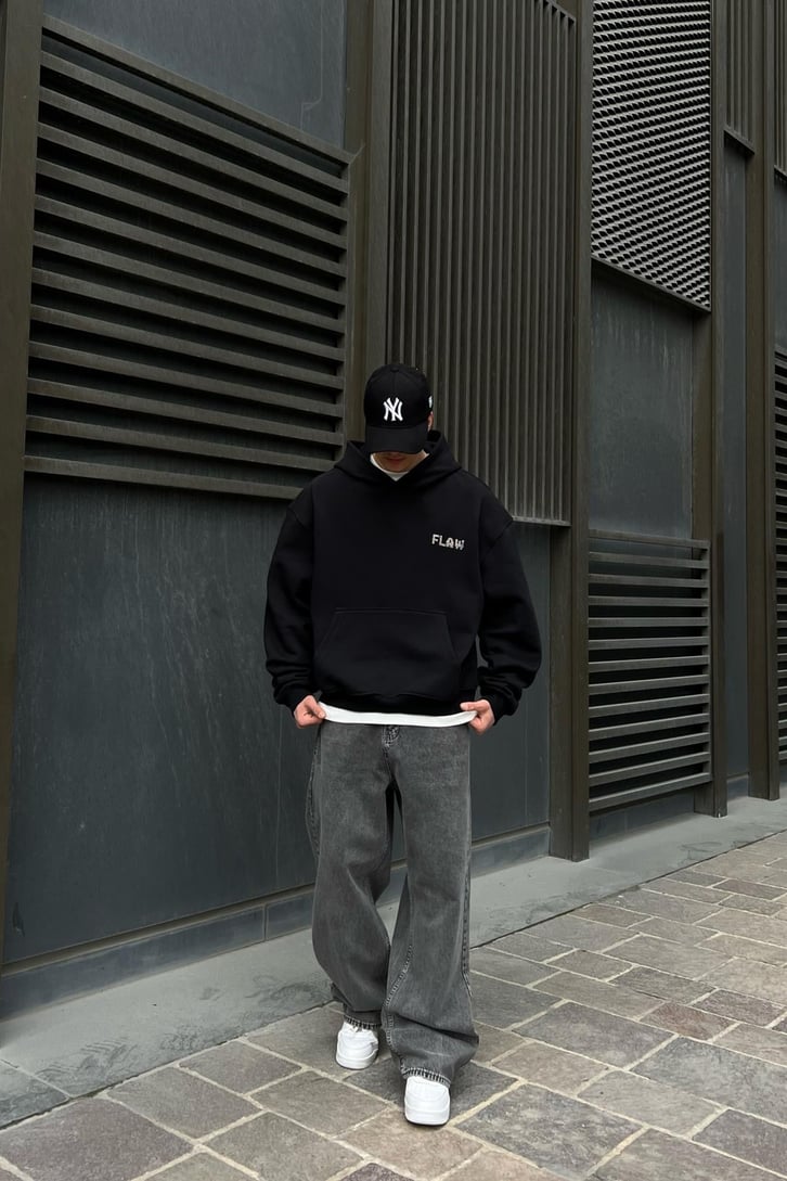 Flaw Atelier Taş İşlemeli Siyah Oversize Hoodie