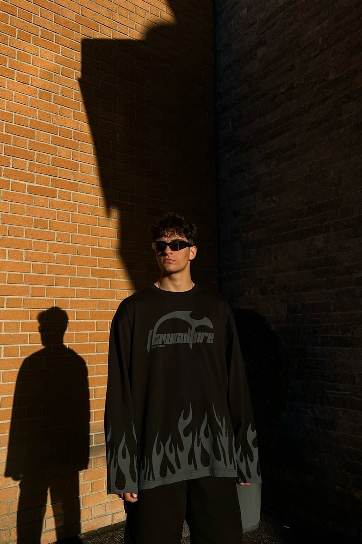 Flaw Culture Flame Long Sleeve Siyah Tshirt