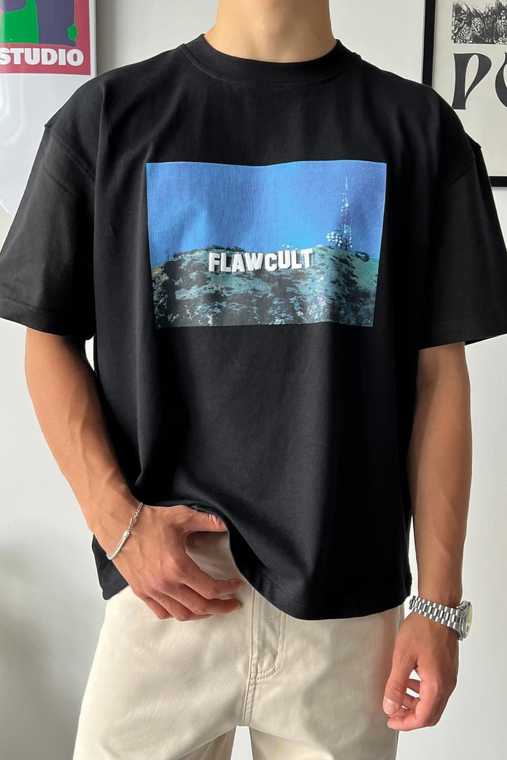 Flaw in Hollywood Baskılı Oversize Tişört