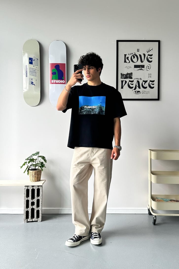 Flaw in Hollywood Baskılı Oversize Tişört