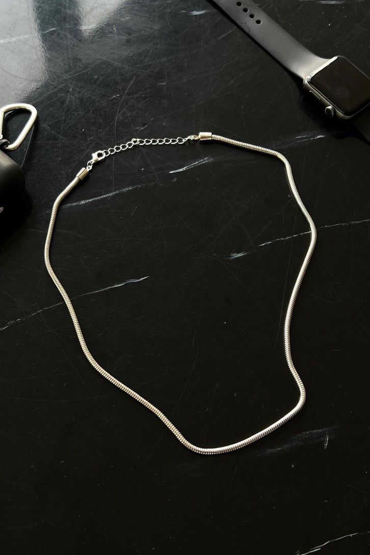 Flaw Moments Chain Kolye