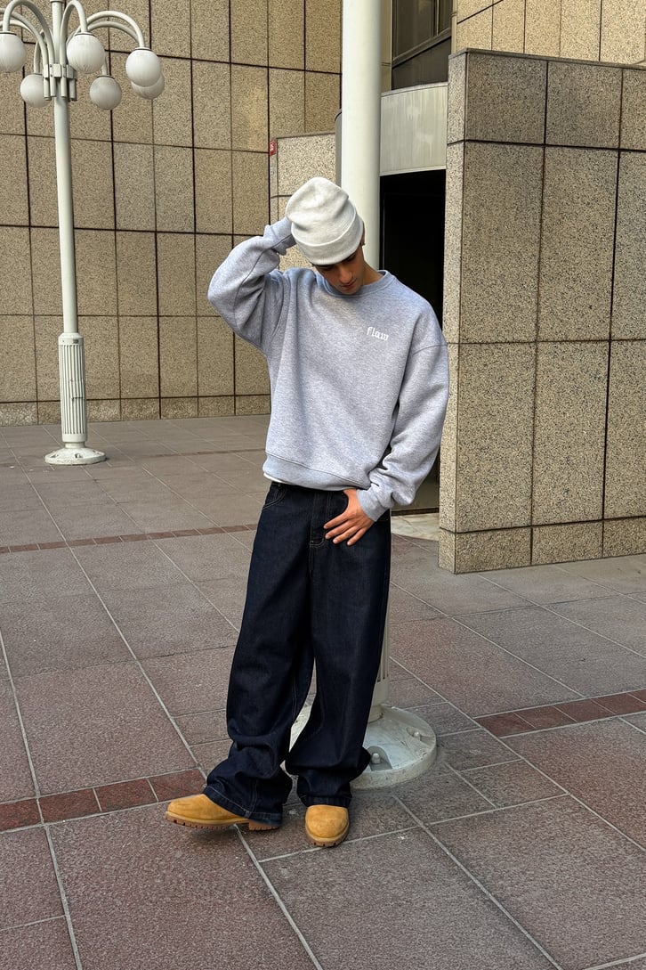 Flaw Nakışlı Bisiklet Yaka Sweatshirt