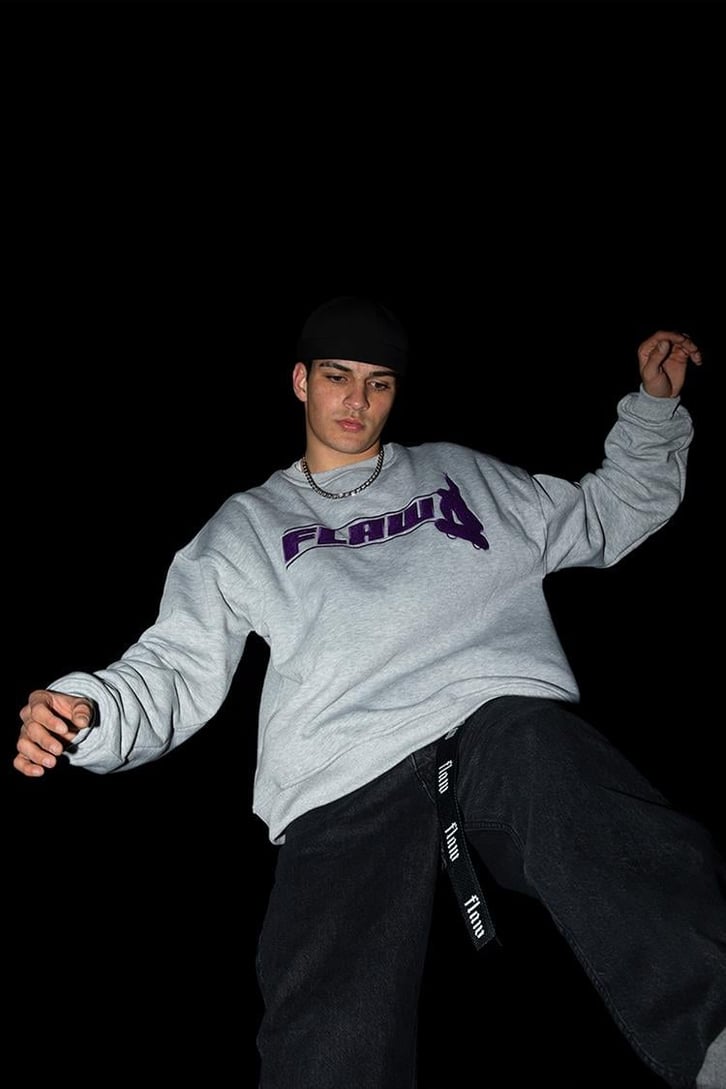 Flaw Skateboard Nakışlı Gri Oversize Sweatshirt