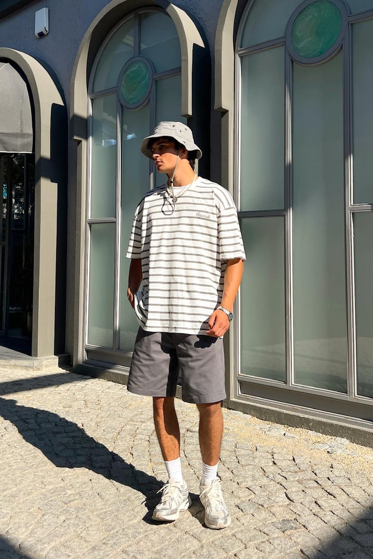 FlawCult Nakışlı Çizgili Oversize Tişört