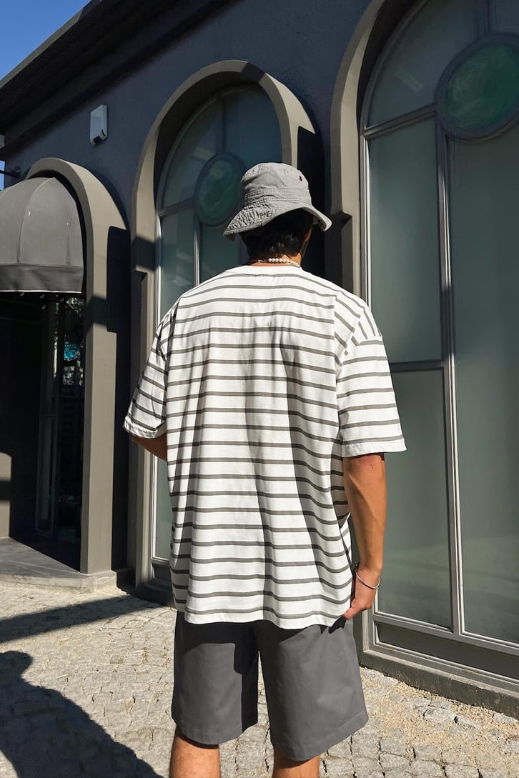FlawCult Nakışlı Çizgili Oversize Tişört