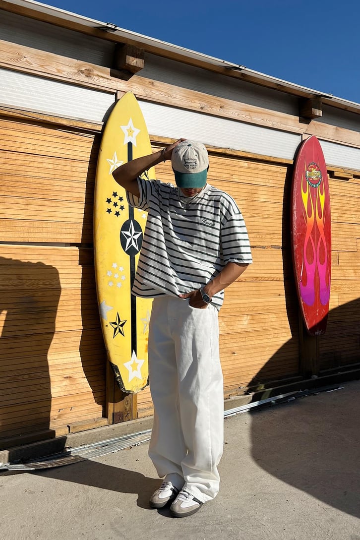 FlawCult Nakışlı Çizgili Oversize Tişört