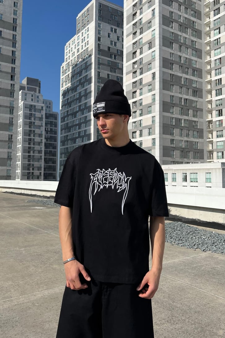 Freedom Nakışlı Siyah Oversize Tişört