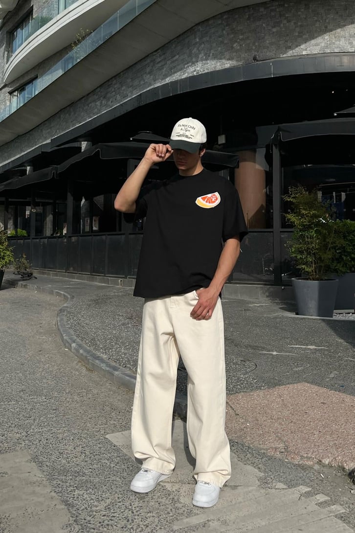 Fresh Nakışlı Beyaz Oversize Tişört