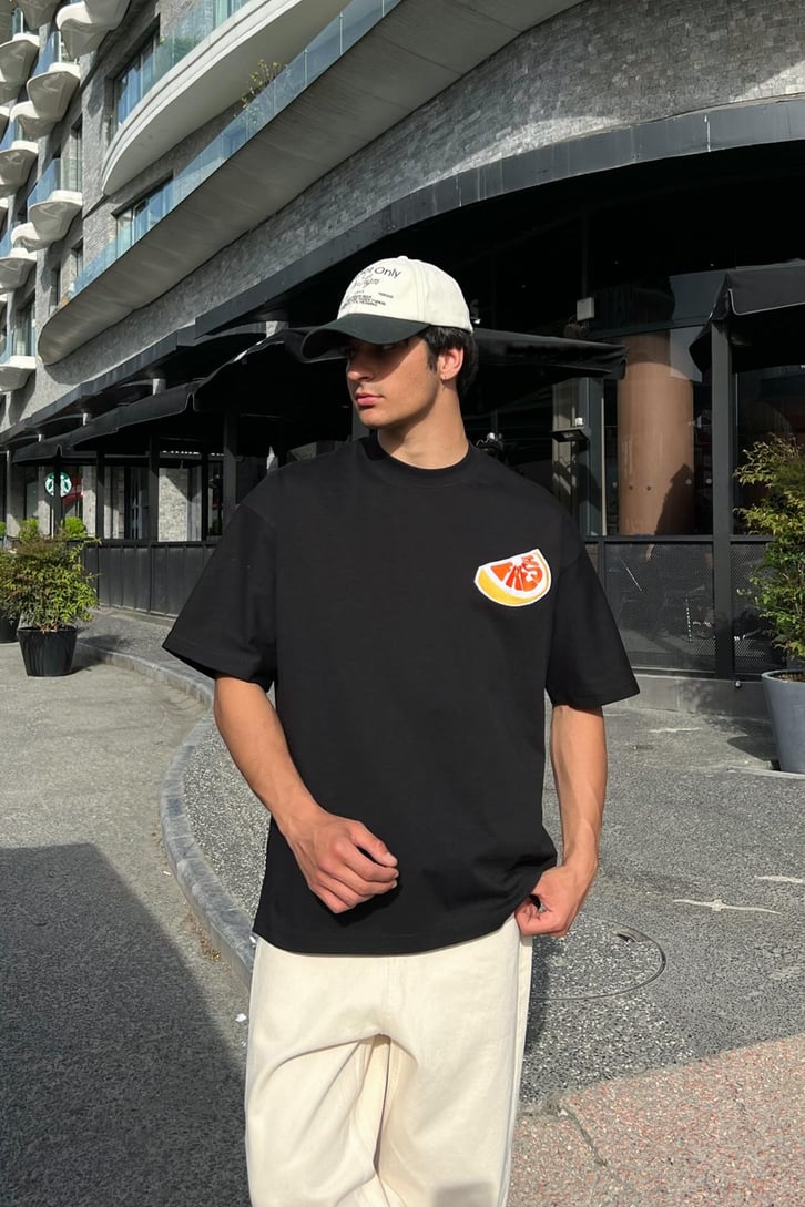 Fresh Nakışlı Beyaz Oversize Tişört