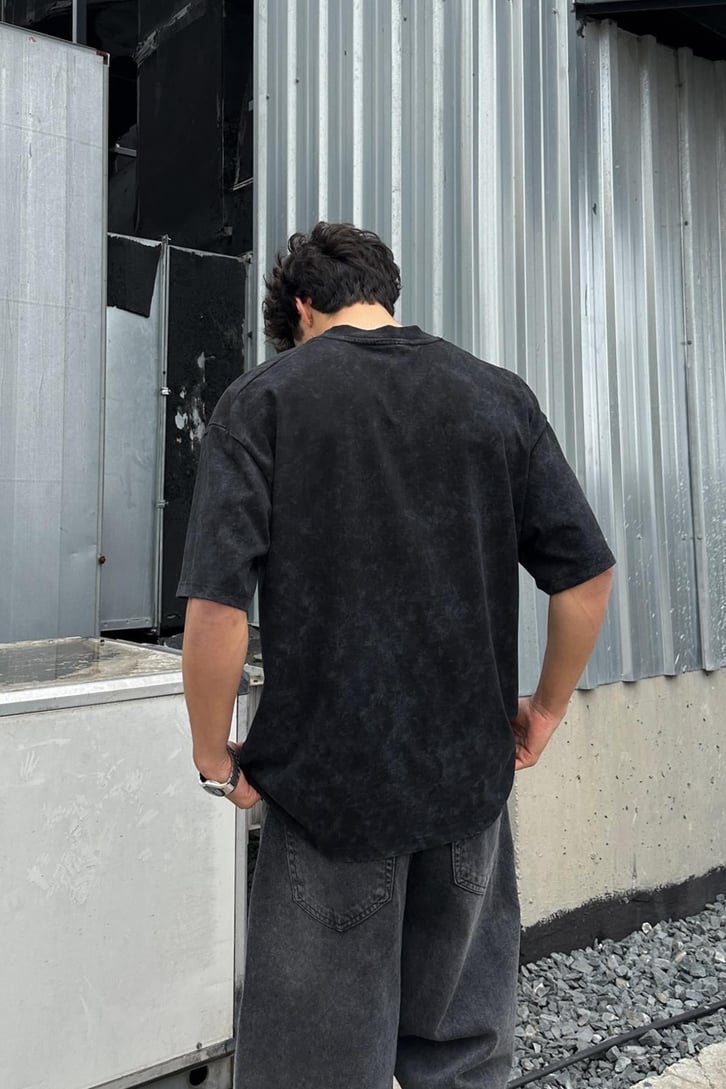 From Dream To Reality Acid Wash Nakışlı Oversize Tişört