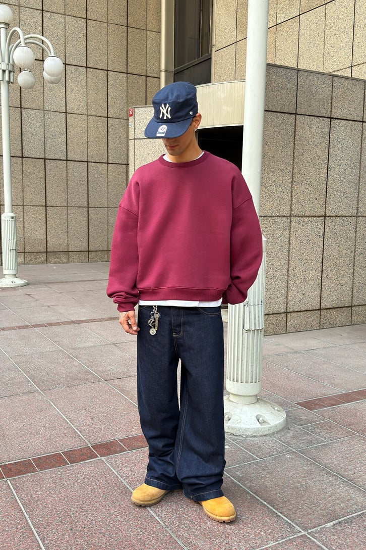 FW Star Boxy Fit Sweat