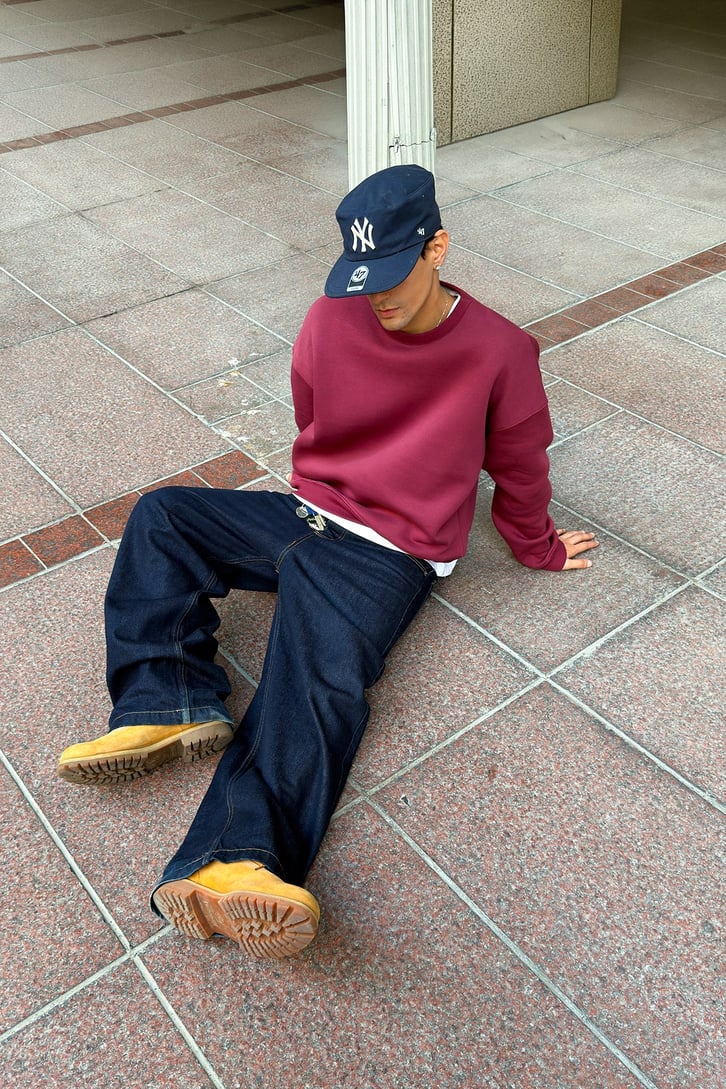 FW Star Boxy Fit Sweat