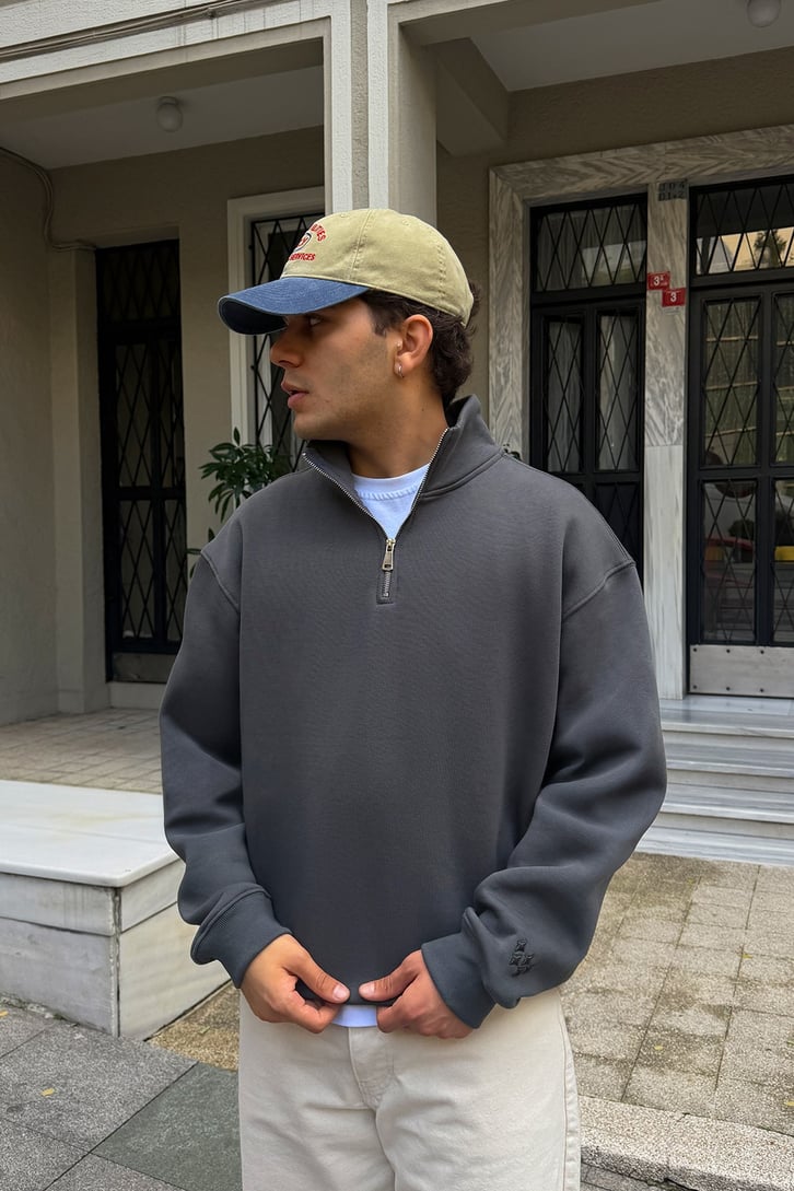 FW Star Relax Fit Half Zip Sweat
