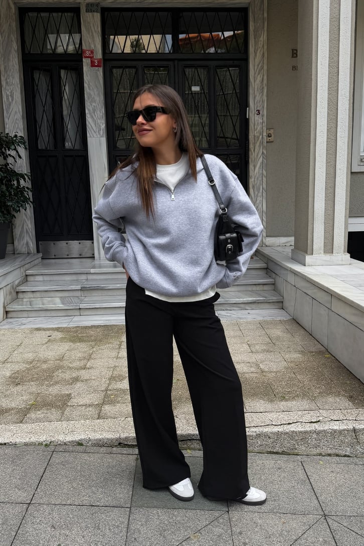 FW Star Relax Fit Half Zip Sweat