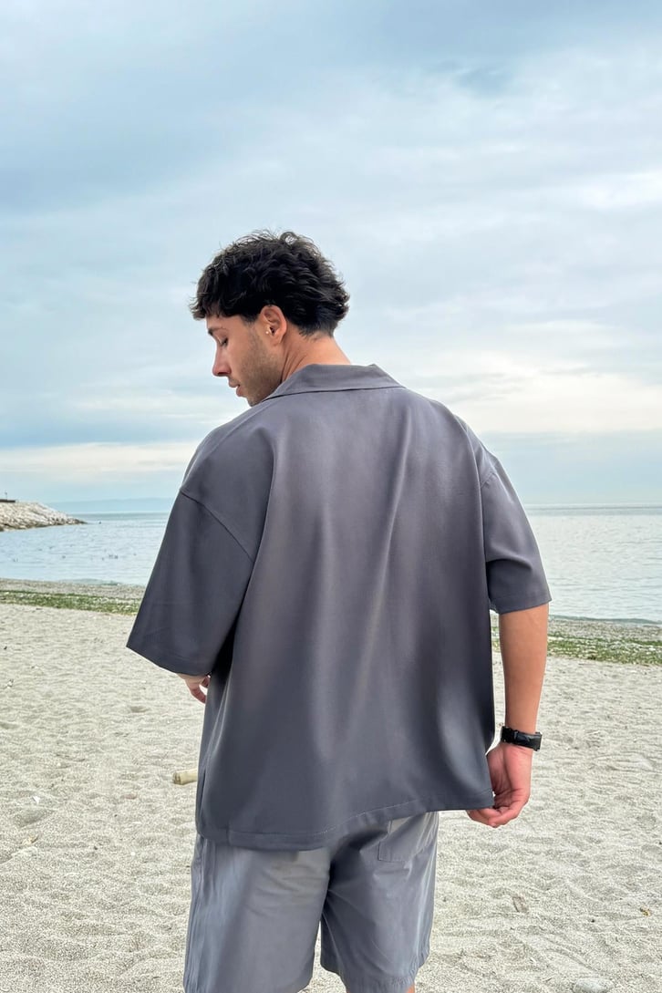 Gabardin Kumaş Oversize Kısa Kol Gömlek