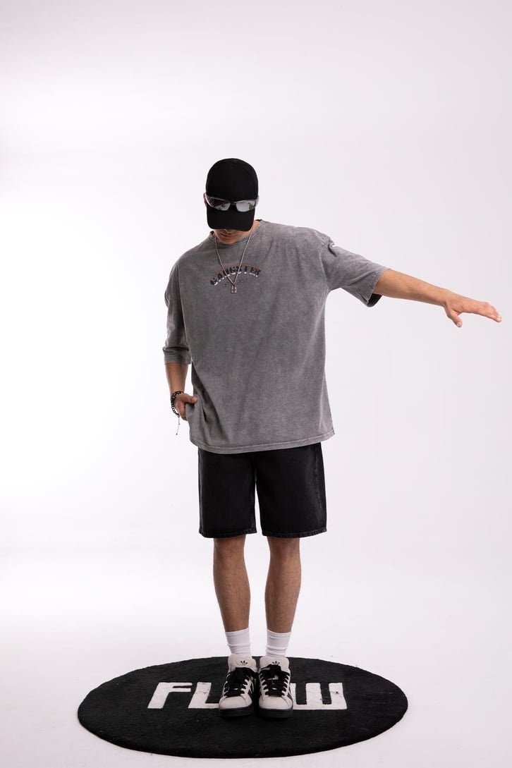 Gangster Baskılı Acid Wash Tshirt