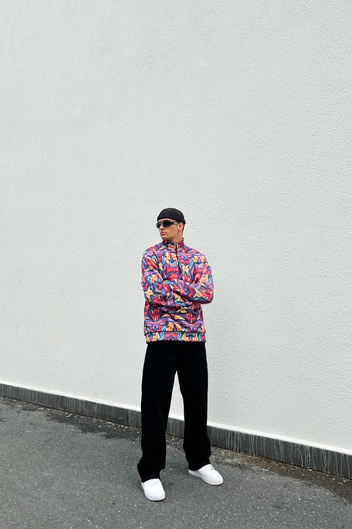 Geometric Pattern Colorful Hal-Zip Sweatshirt