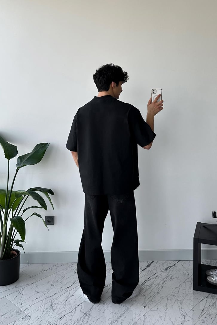 Ghost Baskılı Siyah Oversize Tişört
