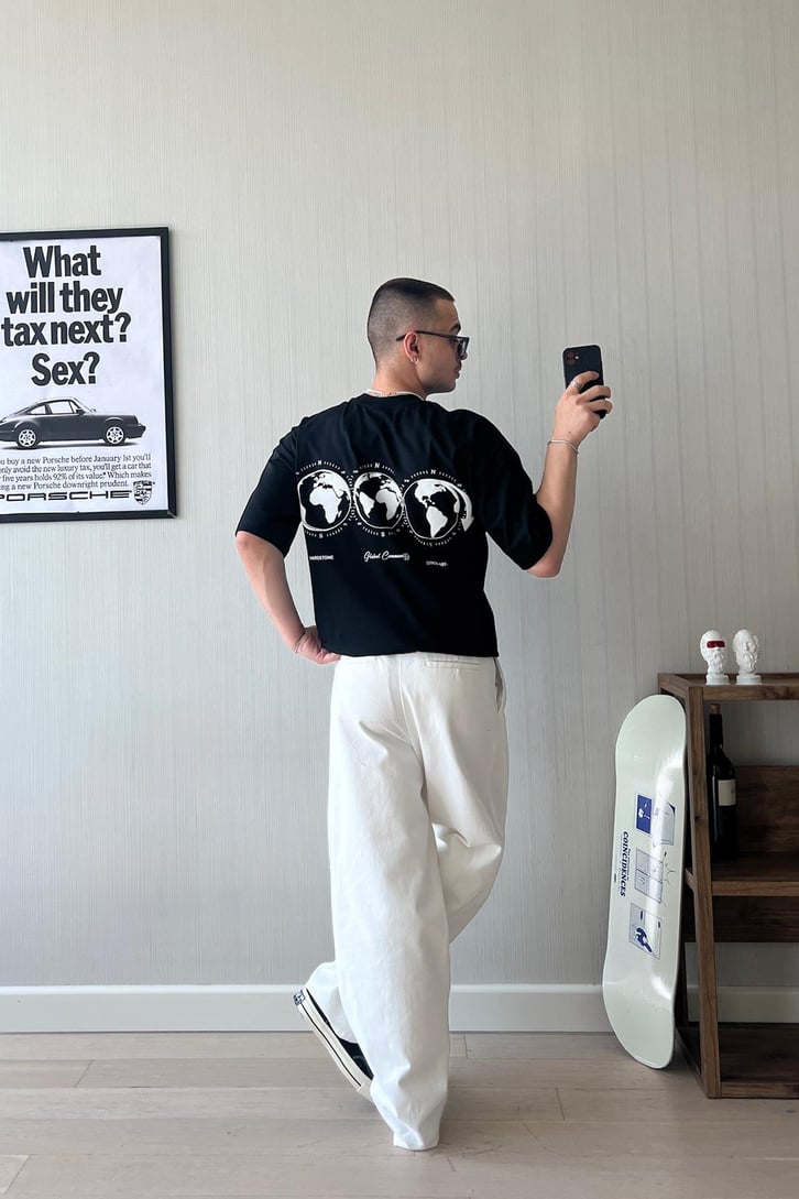 Global Community Baskılı Oversize Tişört