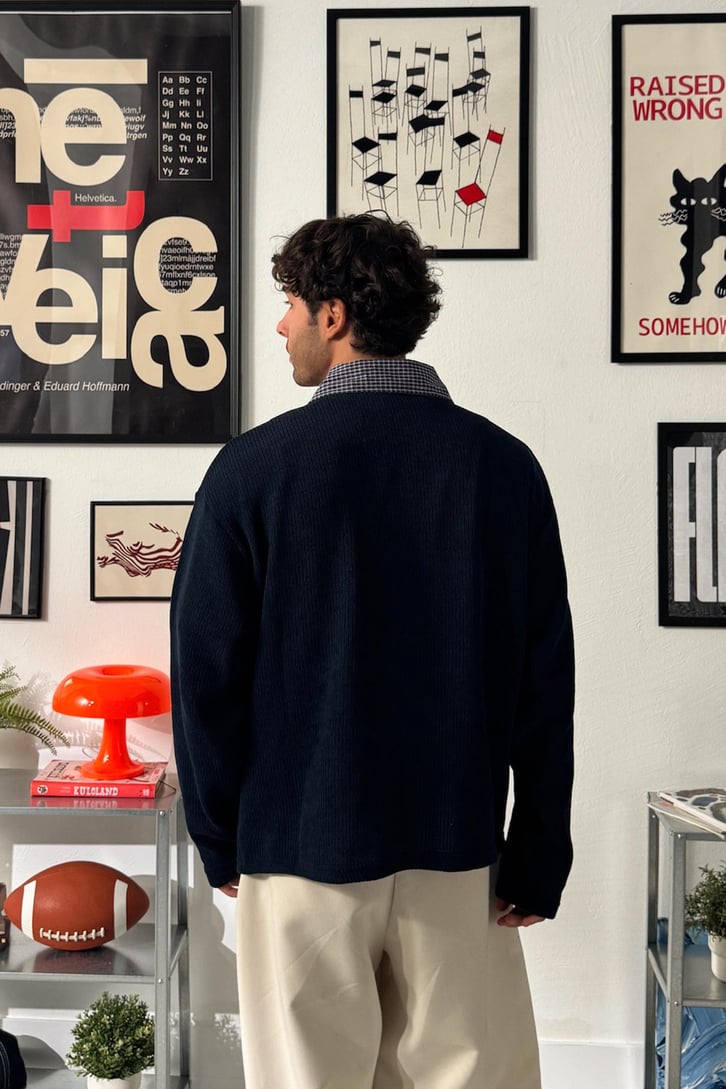 Gömlek Yaka Düğmeli Sweatshirt