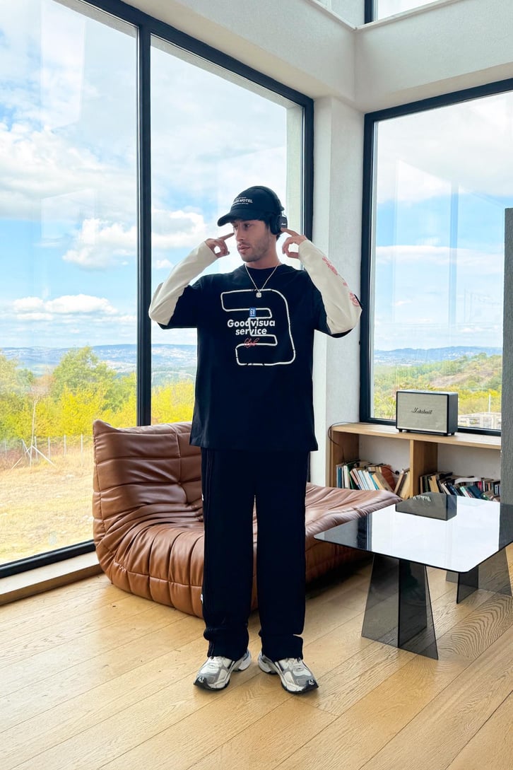 Good Visua Baskılı Çift Kol Sweatshirt