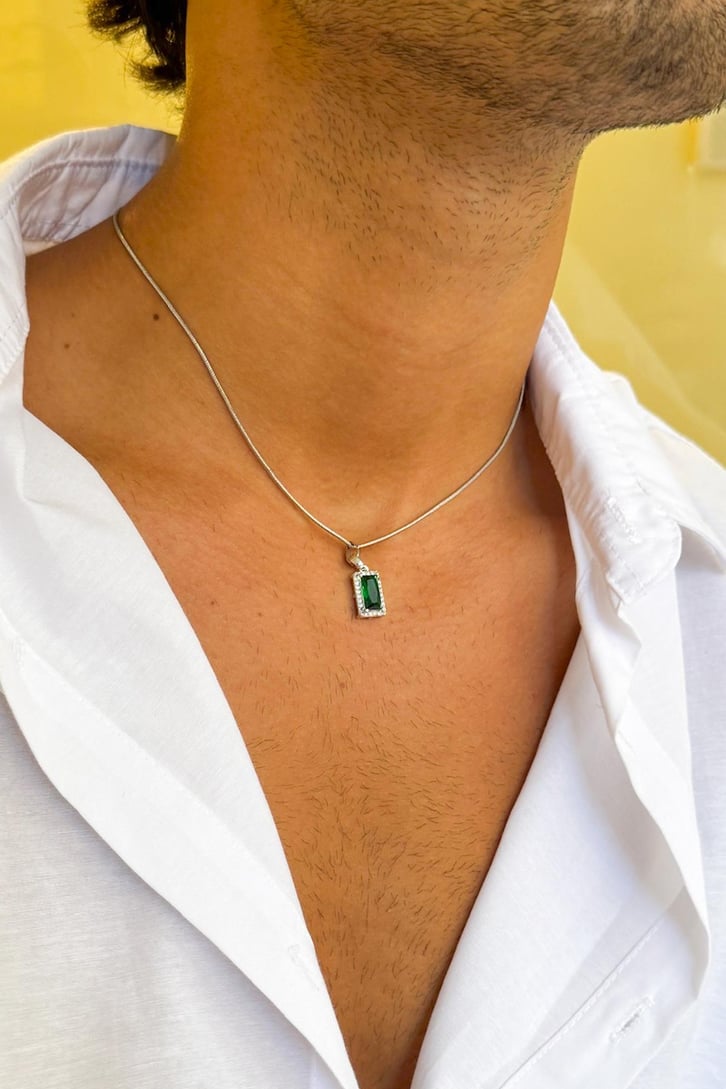 Green Stone Chain