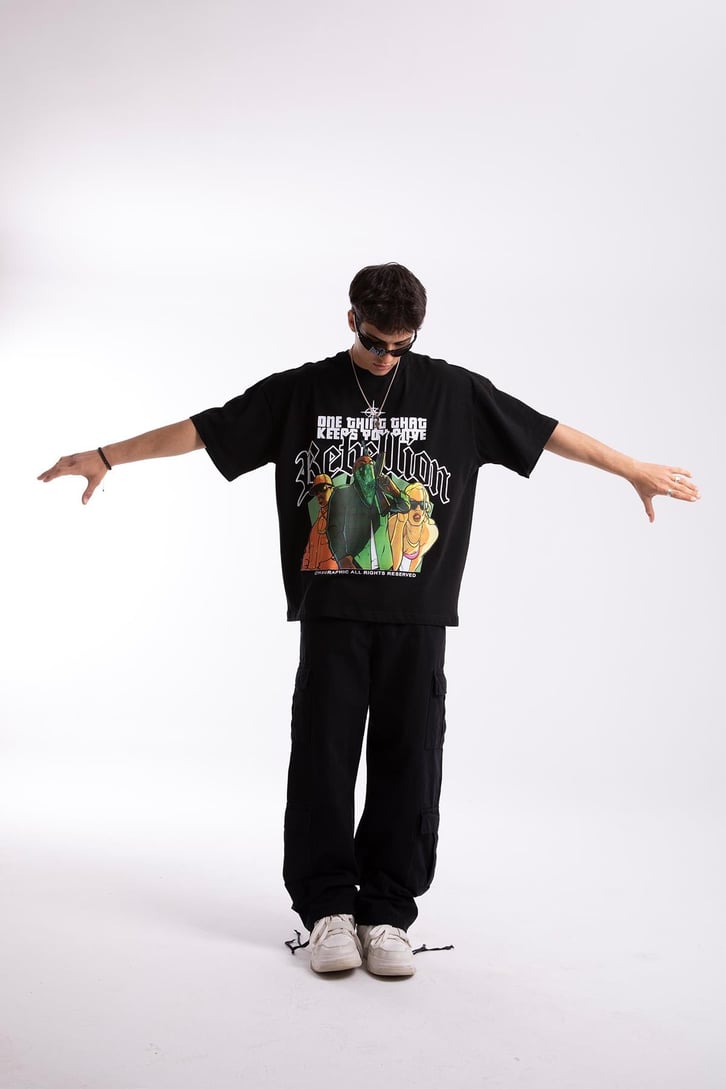 Gta Rebellion Baskılı Siyah Oversize Tshirt