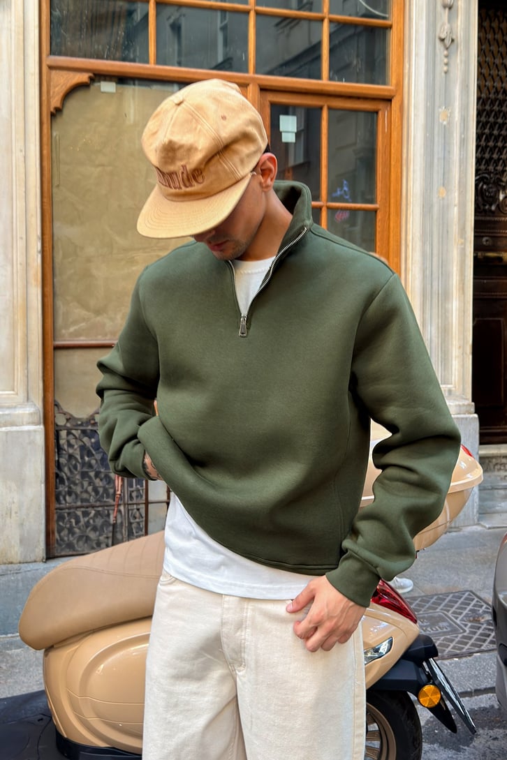 Half Zip Basic Sweatshirt