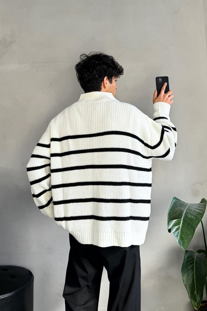Half Zip Club Aesthetic Nakışlı Kazak