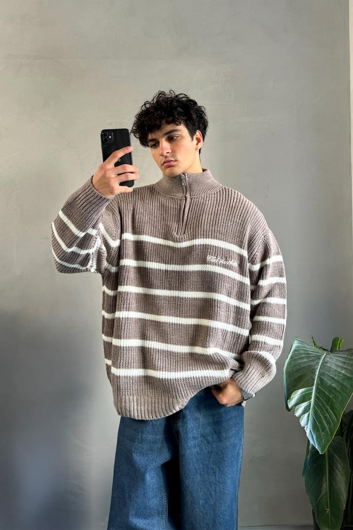 Half Zip Club Aesthetic Nakışlı Kazak
