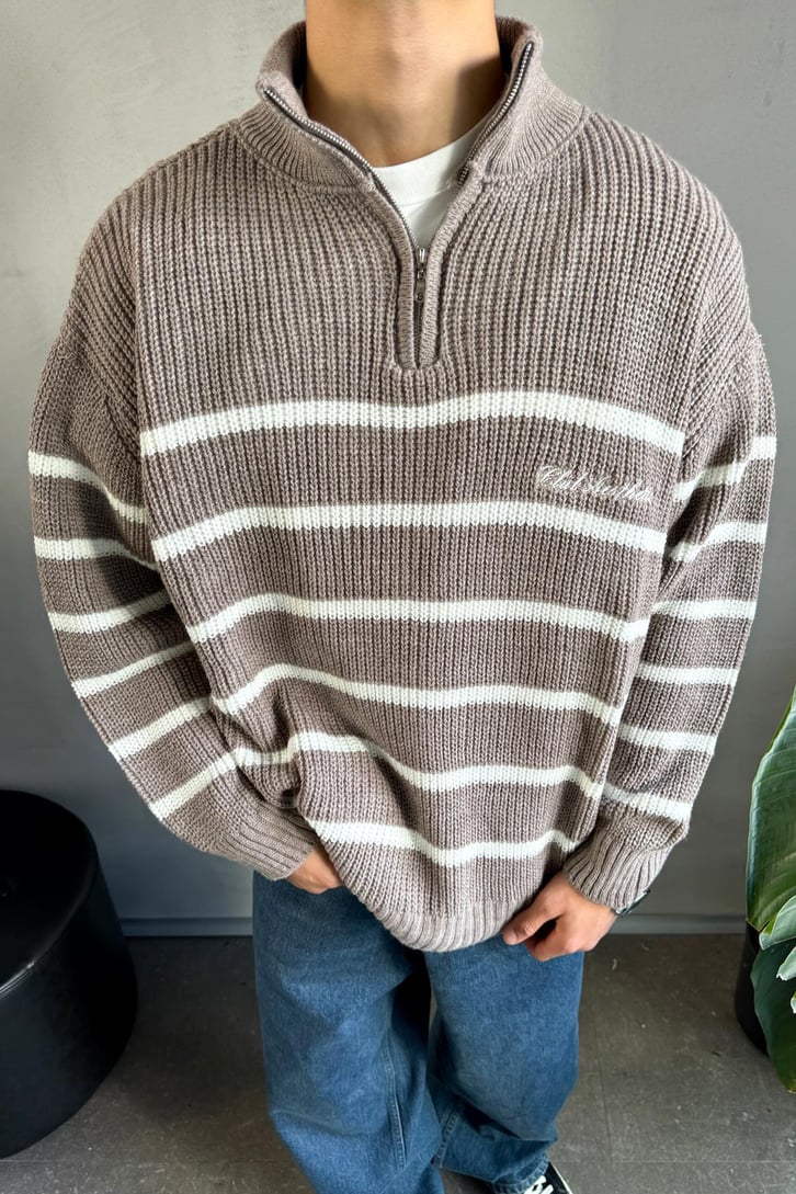 Half Zip Club Aesthetic Nakışlı Kazak