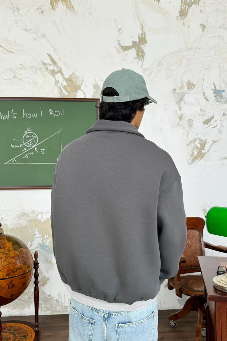 Half Zip Minimal Baskılı Oversize Sweatshirt