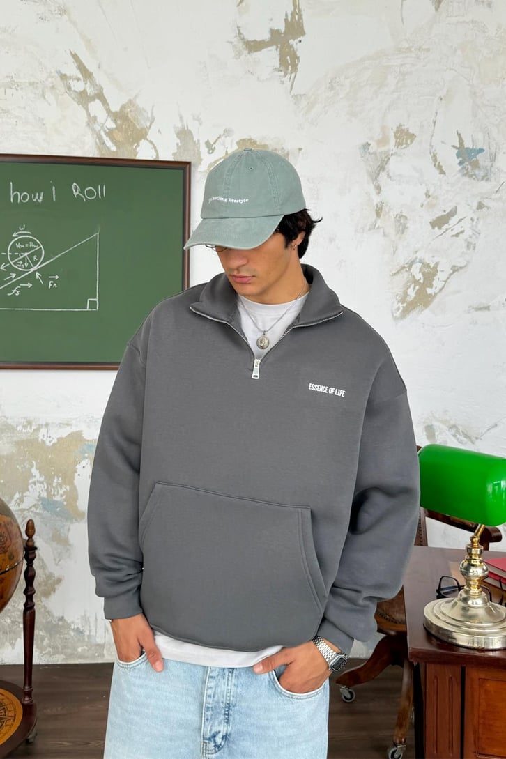 Half Zip Minimal Baskılı Oversize Sweatshirt