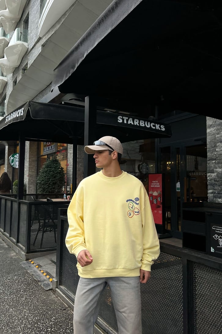 Happy Place Baskılı Sarı Oversize Sweatshirt
