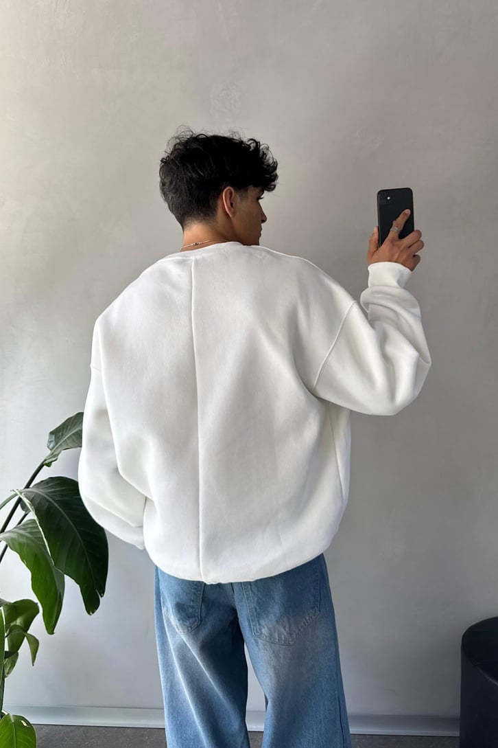 Heart Nakışlı Bisiklet Yaka Sweatshirt