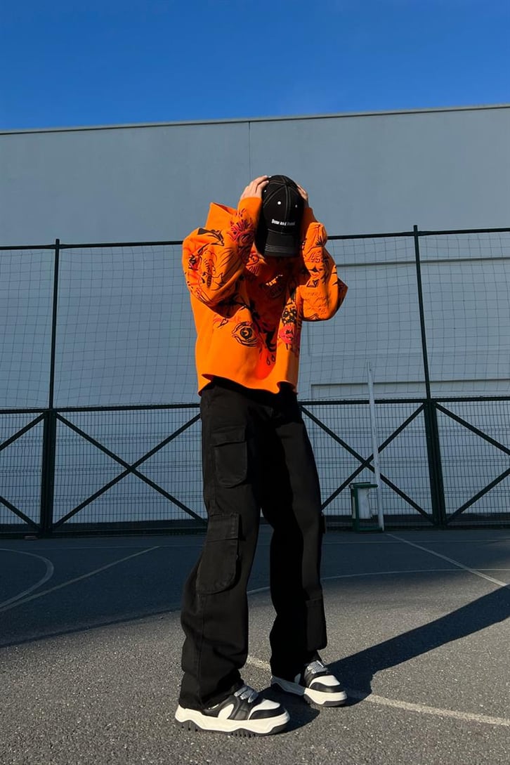 Hell on Earth Printed Turuncu Crop Hoodie