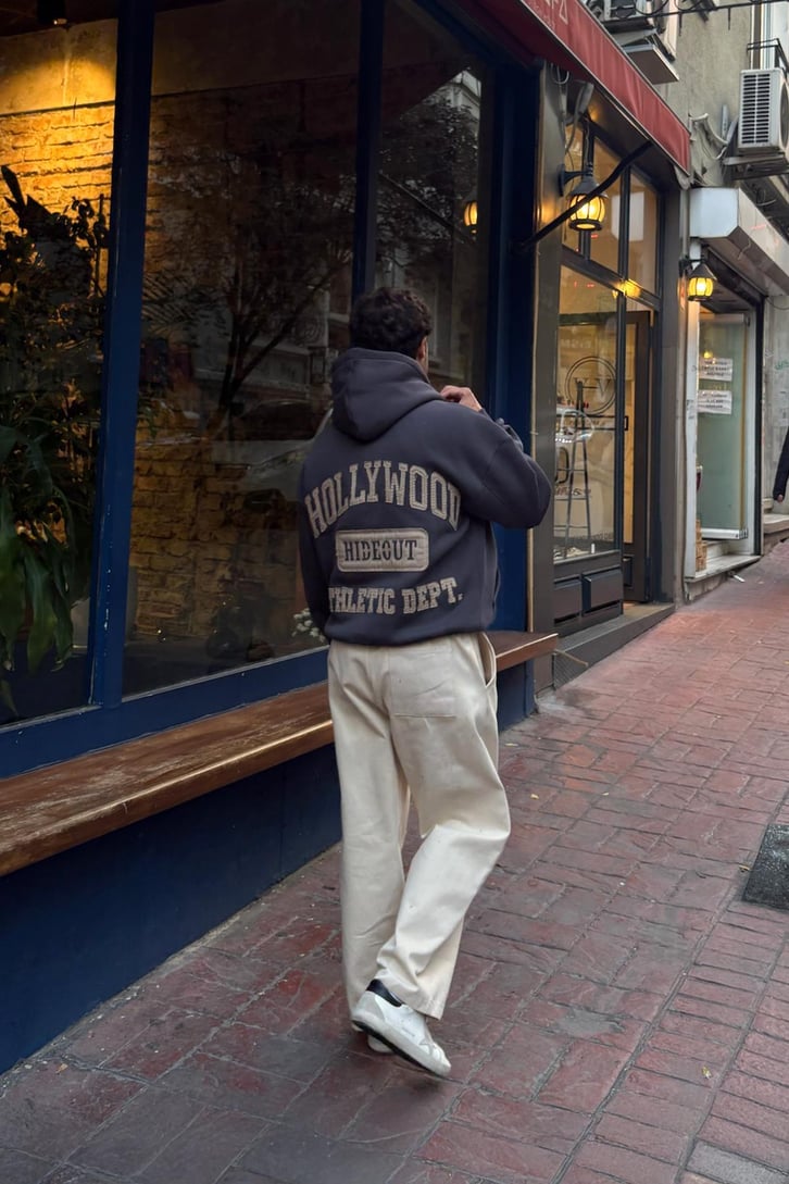Hollywood Nakışlı Hoodie