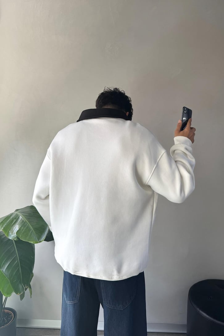 Holy Baskılı Polo Yaka Sweatshirt