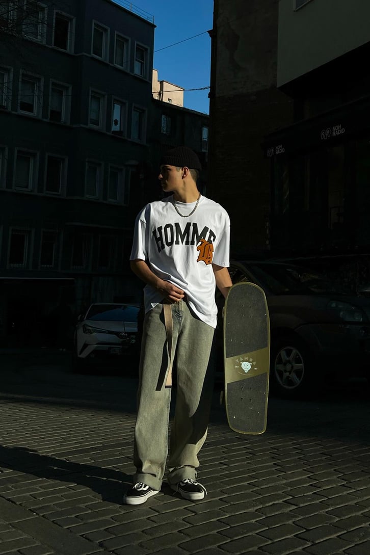 Homme Nakış Detaylı Oversize Tshirt