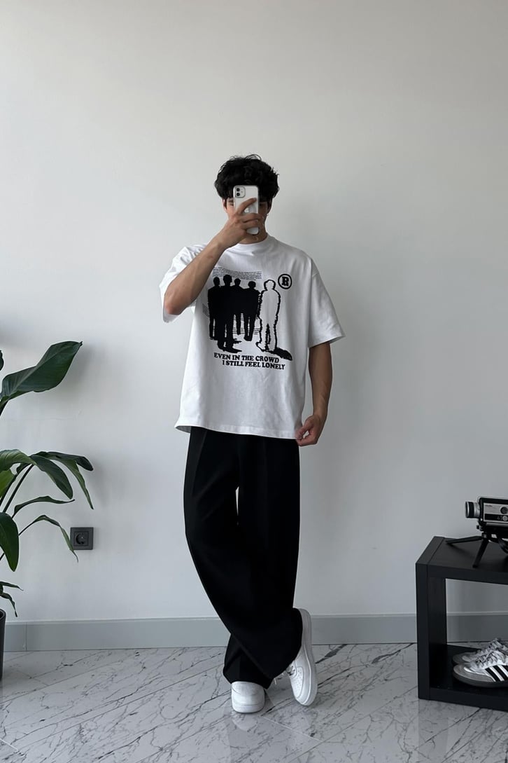 Humans Baskılı Beyaz Oversize Tişört