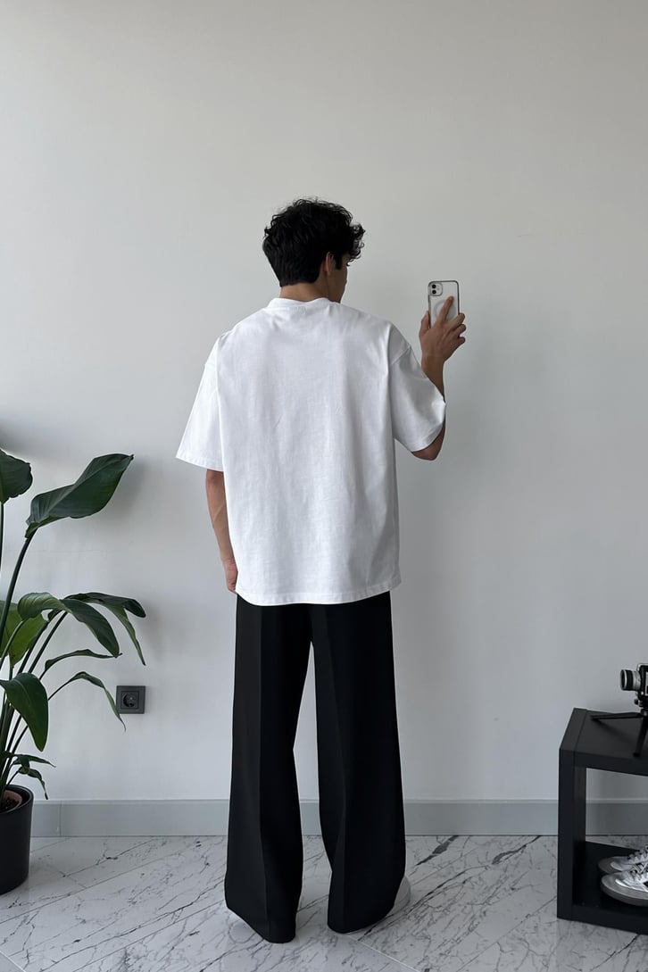 Humans Baskılı Beyaz Oversize Tişört
